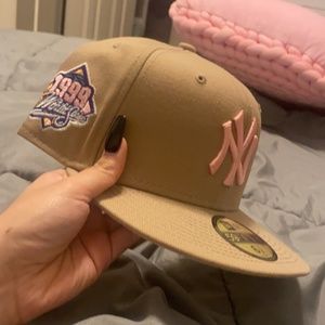 Sandstorm fitted hat 6 7/8
